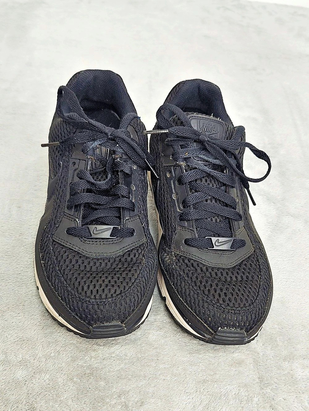 Nike Men's Air Max LTD 3 TXT Sneaker  Black Size 8.5